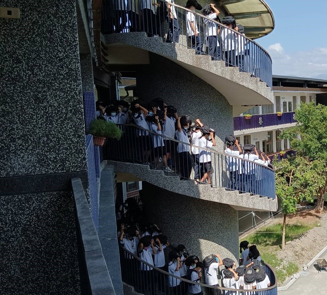 逃生
