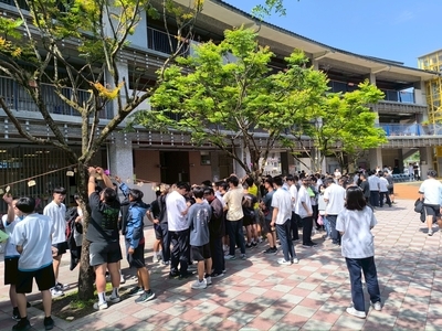 高三畢業暨統測祈福
